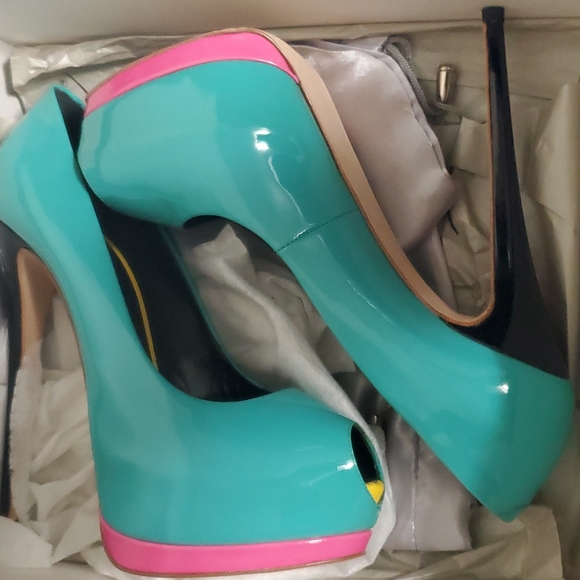 Giuseppe Zanotti Sharon Vernice Scuba - Picture 5 of 5